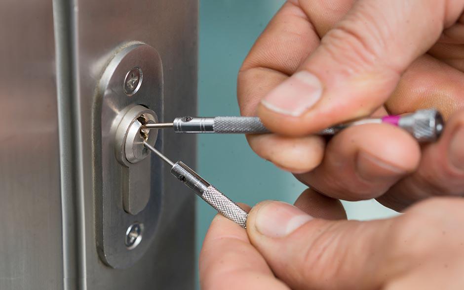 Saint-Rémy-de-Provence ouvrir une porte sans clé Ankers